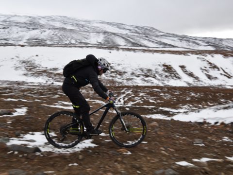 https://www.baobabtrails.com/wp-content/uploads/2020/06/40.-Tomáš-to-rozjíždí.jpg