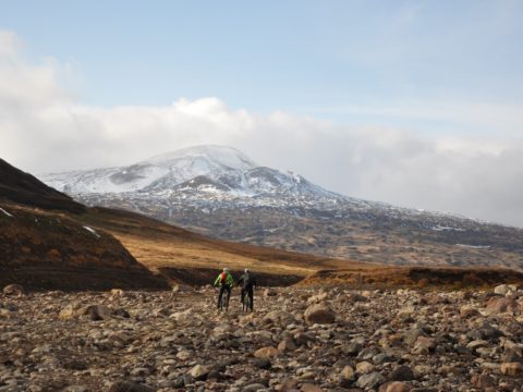 https://www.baobabtrails.com/wp-content/uploads/2020/06/55.-někdy-si-ale-cestu-nevybereš-i-tak-ti-to-nevadí-a-zastavíš-a-jen-se-kocháš.jpg